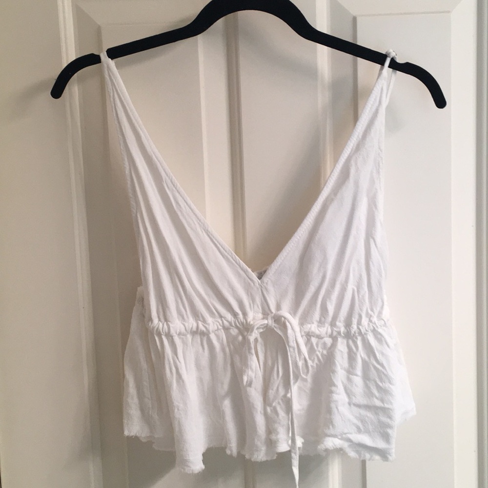 BRANDY MELVILLE DEEP V CROP TOP